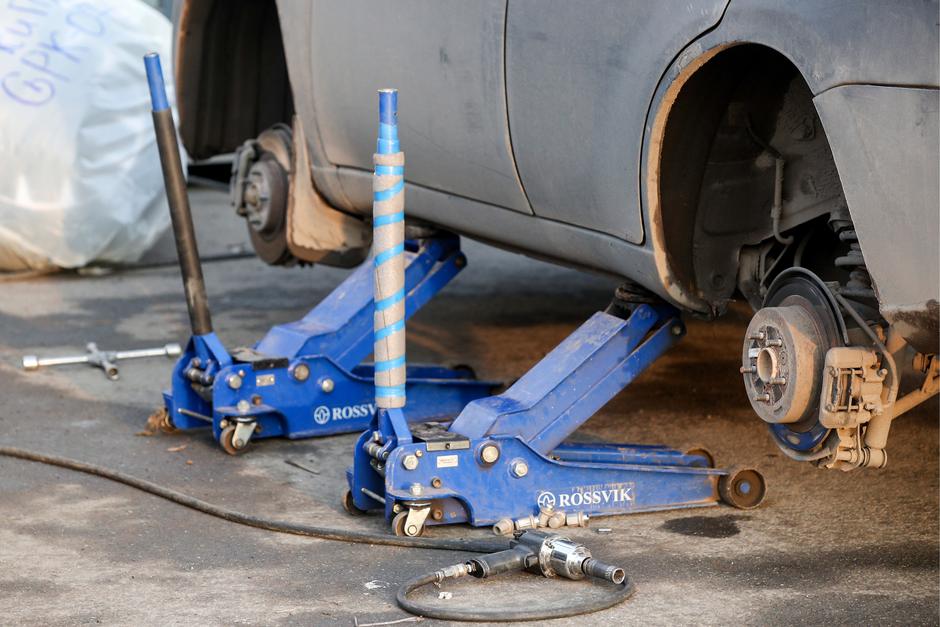 Zimske gume vulkanizer pnevmatike | Avtor: Profimedia