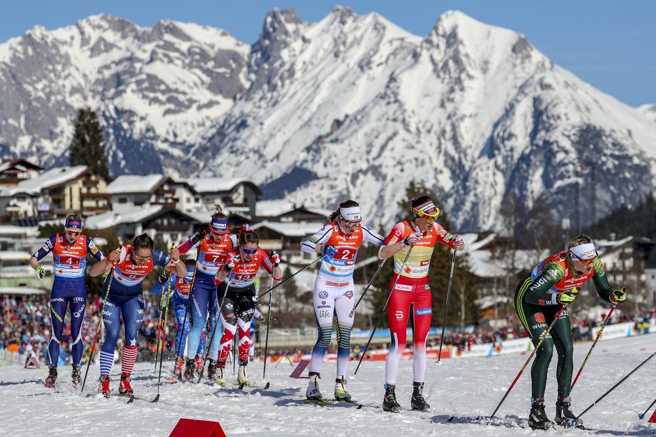 ženska štafeta SP Seefeld | Avtor: Epa