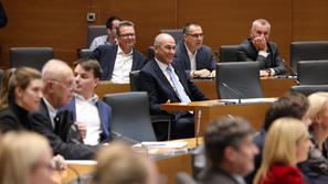 Poslanci v Državnem zboru