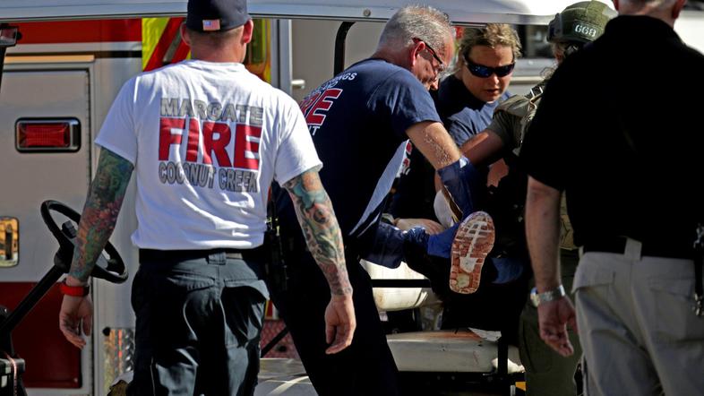 Streljanje na srednji šoli v Parklandu