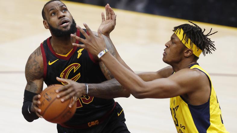 LeBron James Myles Turner Cavs Pacers