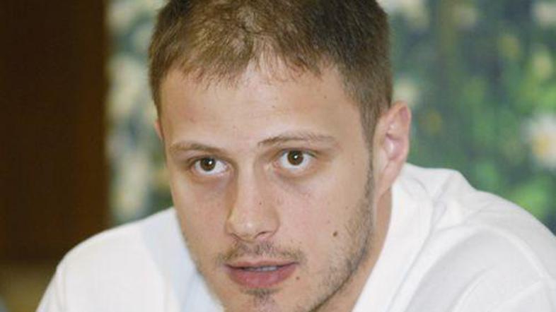 Rašo Nesterovič se je izkazal proti Memphisu. V 24 minutah je dosegel 12 točk in