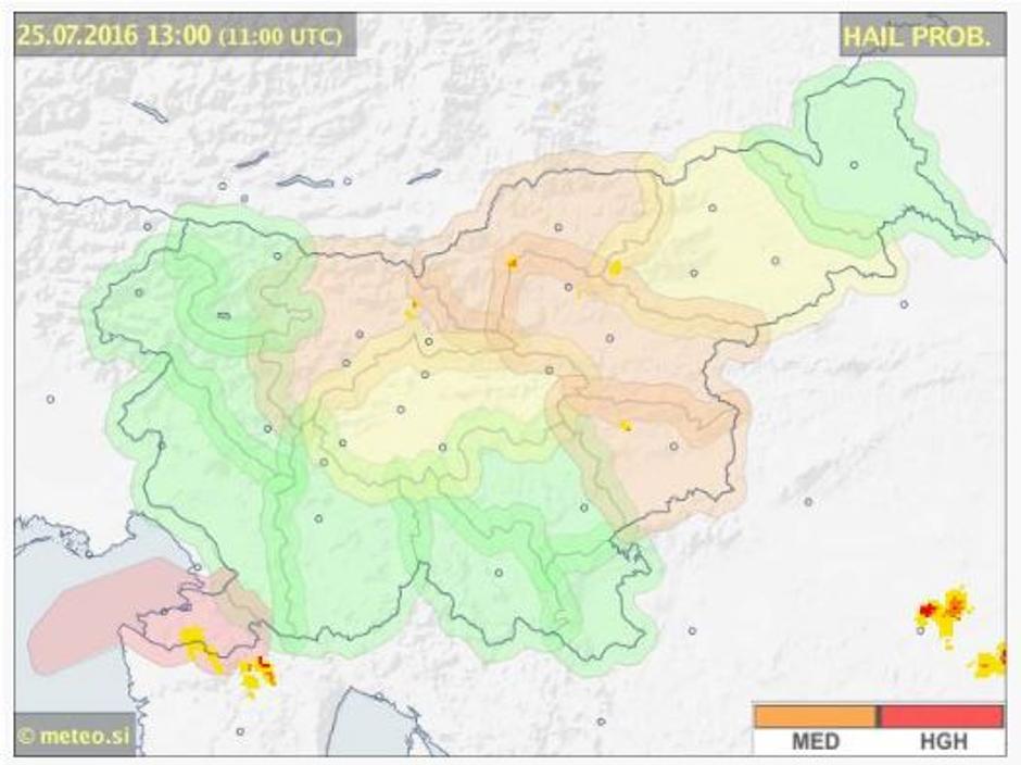 Opozorilo pred točo | Avtor: zurnal24.si