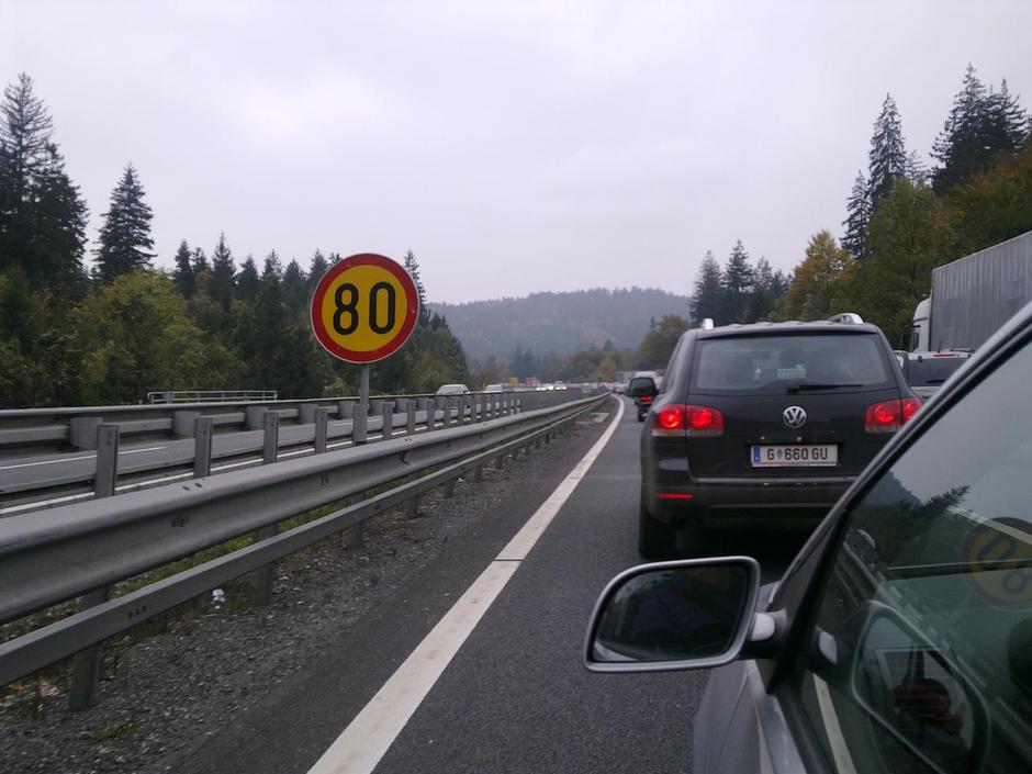 promet, zastoj, primorska avtocesta | Avtor: Žurnal24 main