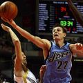 Utah Jazz so si neulovljivo prednost priigrali že v prvem polčasu.