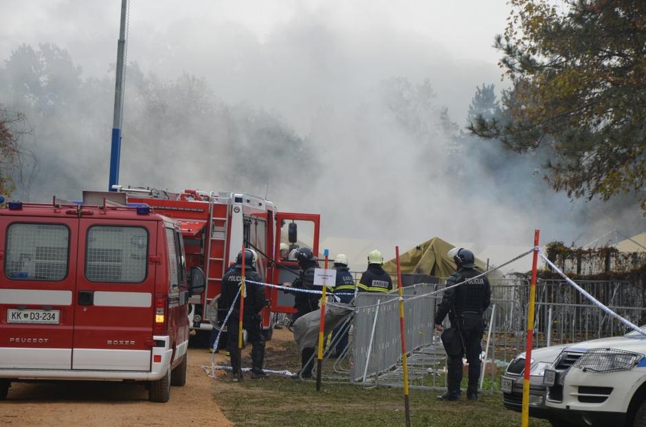 požar v begunskem centru  | Avtor: M. K.