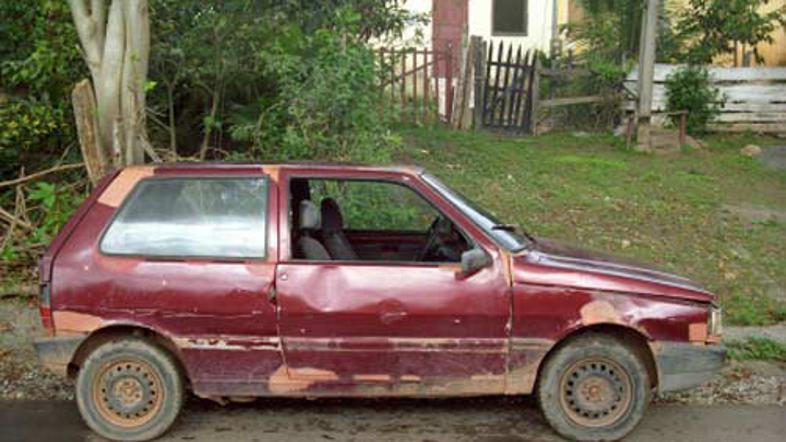 Od starega avtomobila se je nekoč treba posloviti.