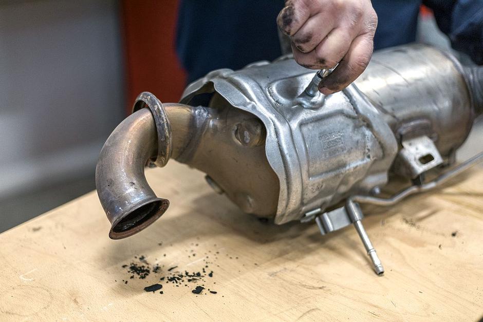 DPF filter, izpušni sistem | Avtor: Walker