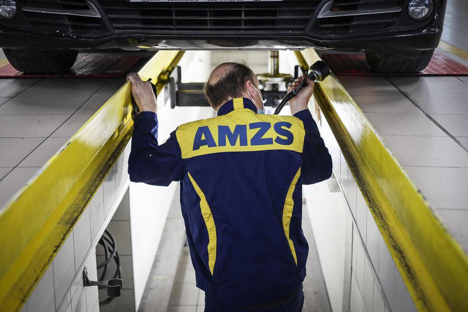 AMZS tehnični pregled | Avtor: Saša Despot
