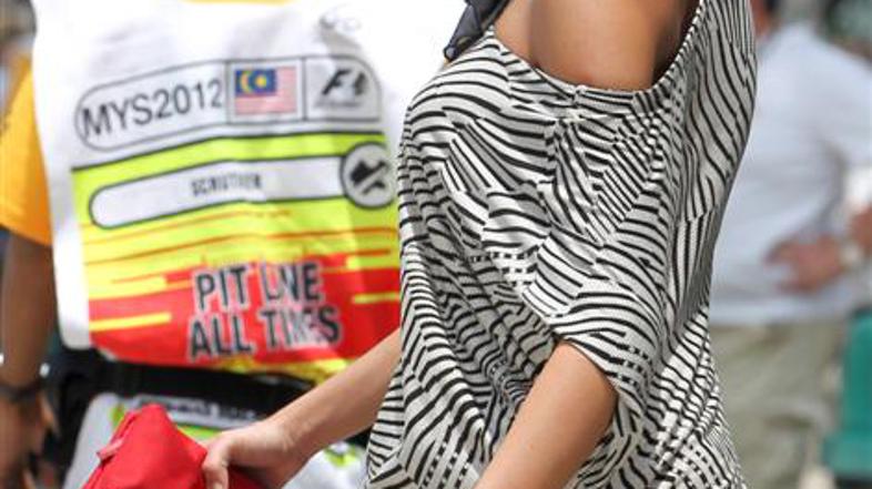 VN Malezije 2010 žena Alonso Raquel del Rosario 