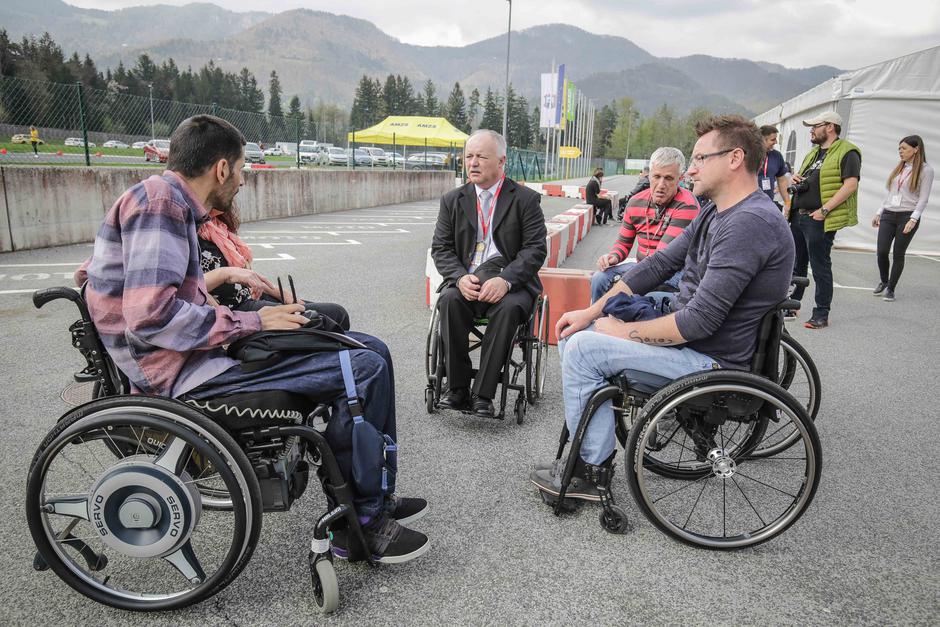 Mobilnost za vse | Avtor: Saša Despot