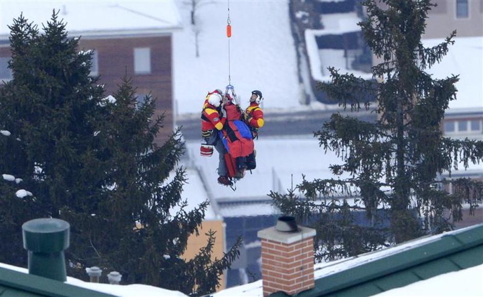 lindsey vonn schladming poškodba kolena | Avtor: EPA