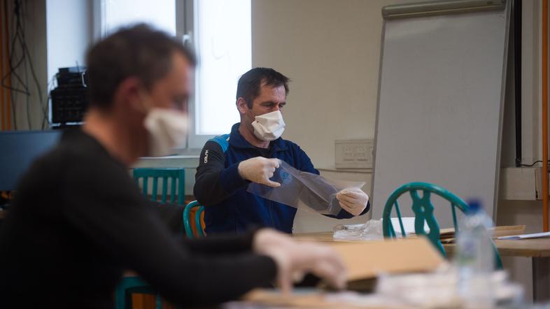 izdelava mask v Mengšu