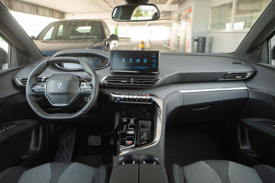 Novi peugeot 3008 | Avtor: Anže Petkovšek