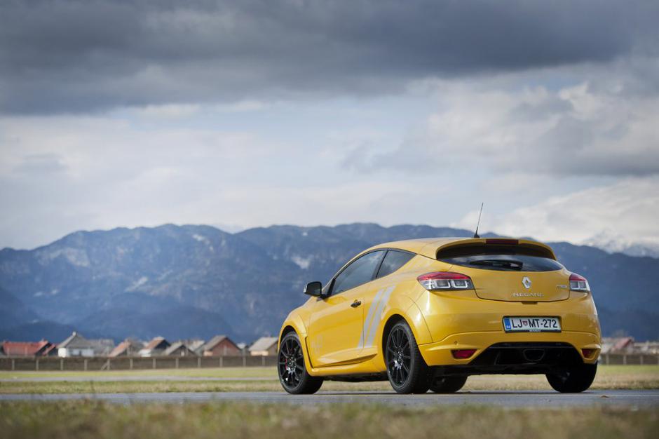 Megane | Avtor: Anže Petkovšek