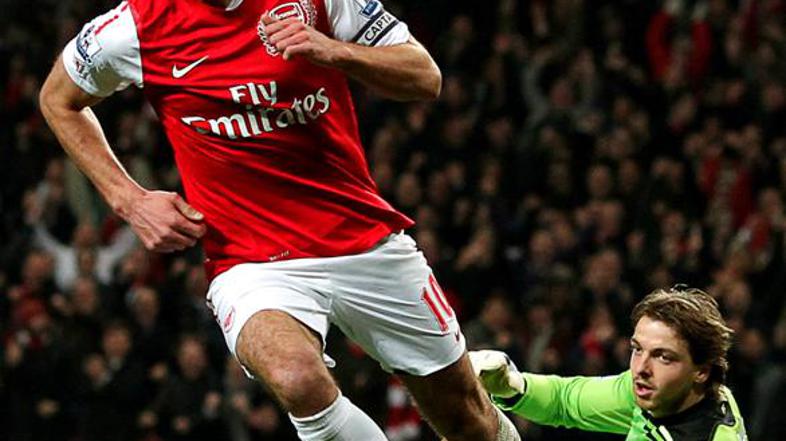 Van Persie Krul Arsenal Newcastle United Premier League Anglija liga prvenstvo