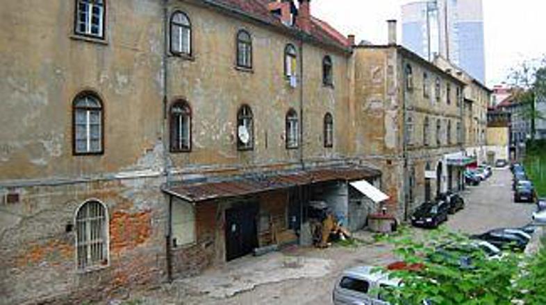 Civilna iniciativa za Kolizej pod vodstvom Lea Šešerka vlado poziva, naj prepreč