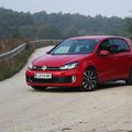 GTD izgleda kot GTI in se tako (v osnovi) tudi pelje. Razlike, sicer malenkostne