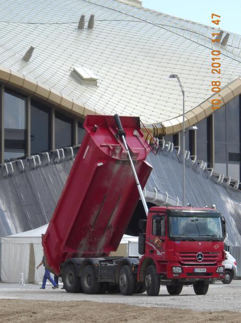 V SDS so namreč prepričani, da za zaprtjem stoji politično ozadje, medtem ko so 