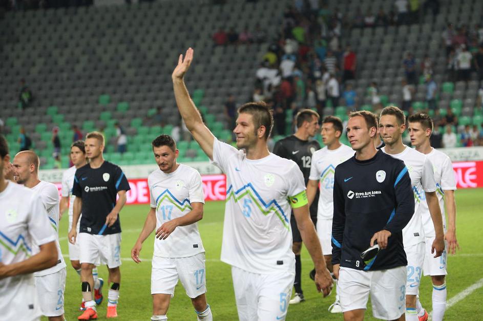 cesar kelhar matavž struna slovenija romunija nogometna reprezentanca