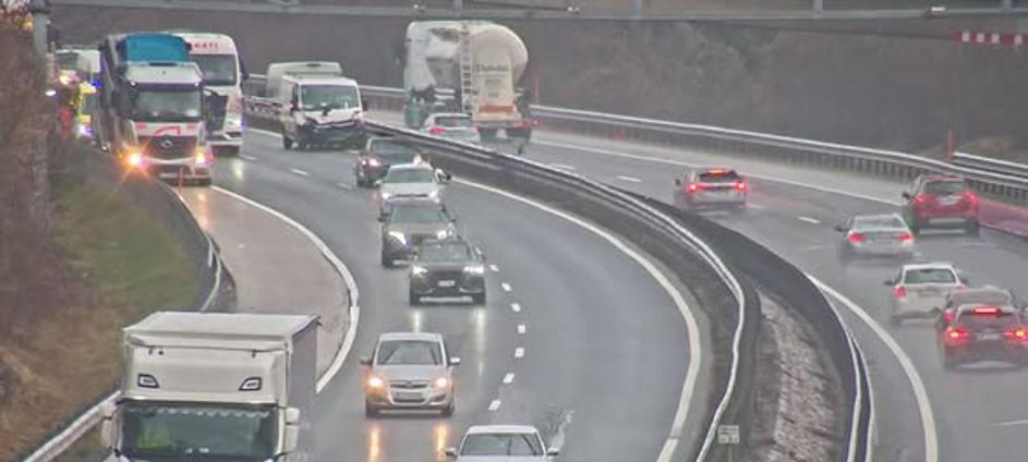 Prometna nesreča na primorski avtocesti