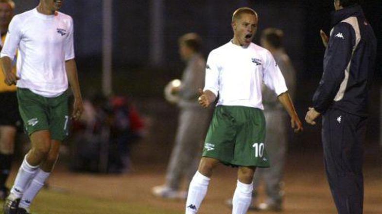 Občasni reprezentant Borut Semler je okrepil vrste nogometašev iz Domžal.