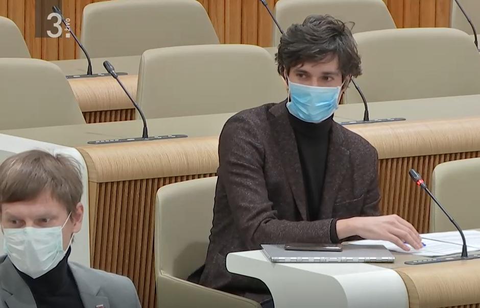 Luka Mesec, seja odbora za finance | Avtor: slika zaslona
