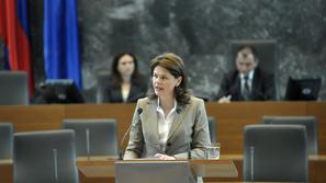 slovenija 20.03.13, Alenka Bratusek, mandatarka, izredna seja DZ, na kateri so  