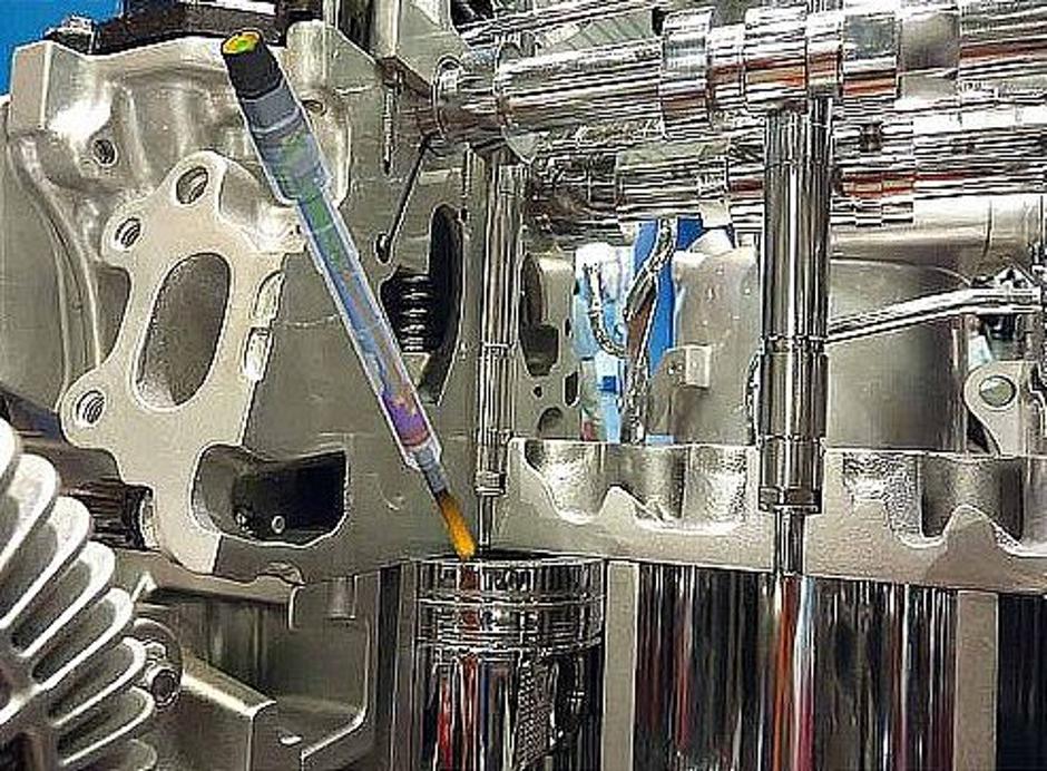 Hidria čepna svečka | Avtor: Hidria