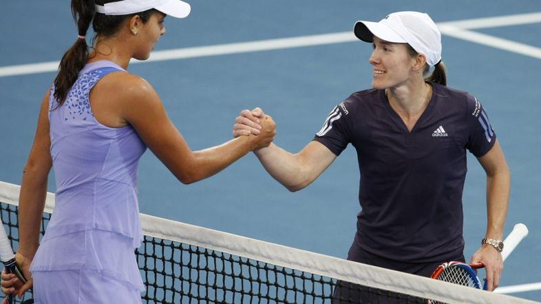 Justine Henin se je uspešno vrnila v teniško karavano. Tokrat ji ni bila kos nit