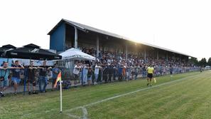 Starčevo stadion