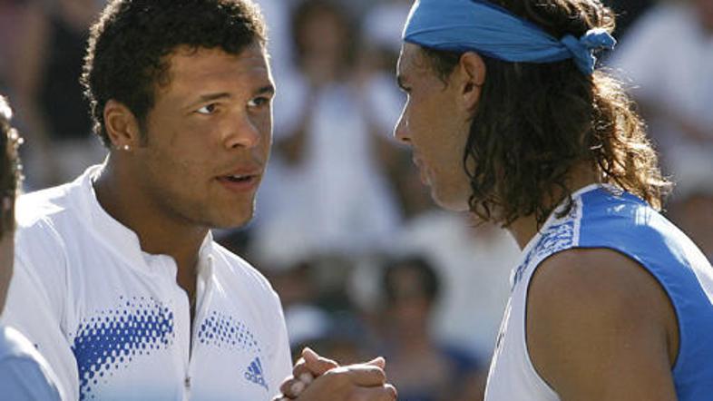 Rafael Nadal in Jo-Wilfried Tsonga sta bíla trd boj.