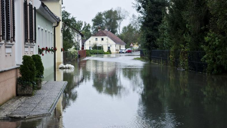 Poplave Kostanjevica