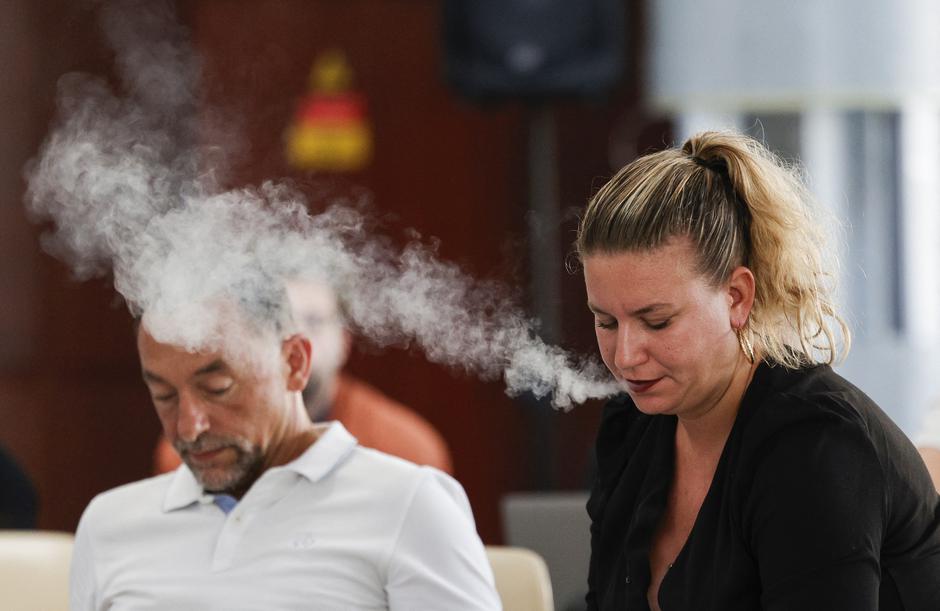 elektronski cigareti, cigaret, kajenje | Avtor: Profimedia