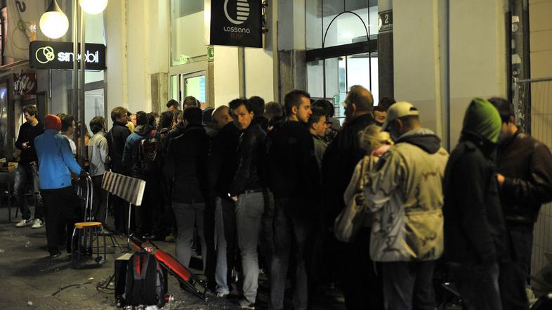 iPhone 5, čakanje, vrsta