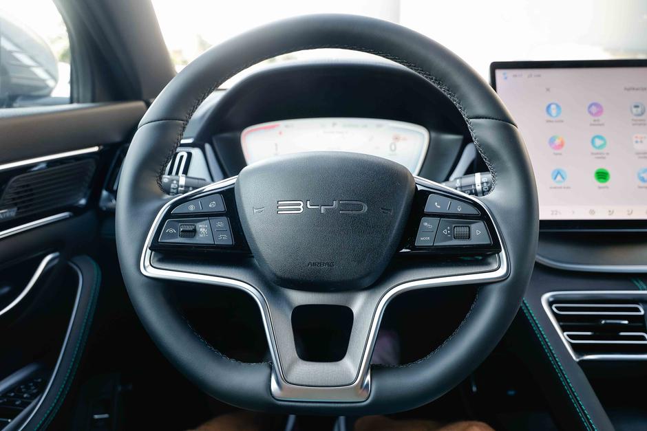 BYD Seal U DM-i | Avtor: Saša Despot