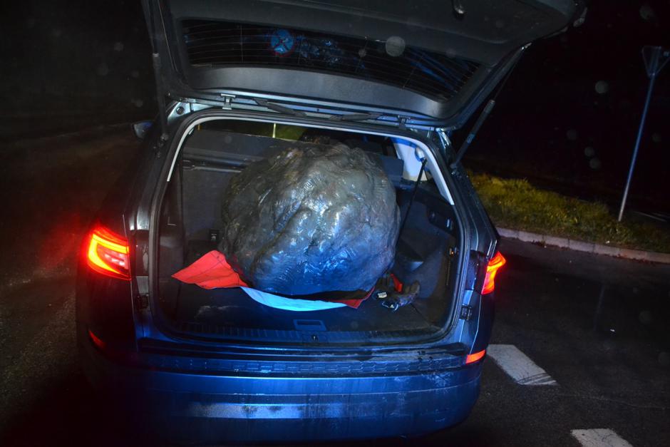 kip tito velenje titov kip | Avtor: PU Celje