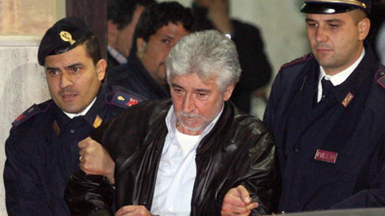 Salvatore Lo Piccolo je na čelu Cosa Nostre nasledil zloglasnega Bernarda Proven