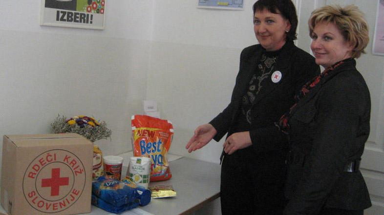 Letošnji Teden RK poteka pod geslom Hvala, ker nam pomagate lajšati stiske najši