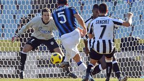 Samir Handanović ima za sabo odlično sezono. Med drugim je bil najboljši ustavlj