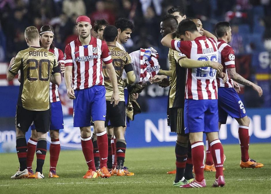 Mario Suarez Filipe Luis Atletico Madrid AC Milan osmina finala Liga prvakov | Avtor: EPA