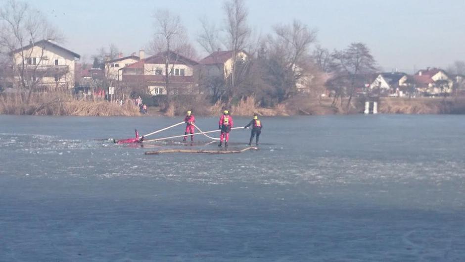 Koseški bajer, gasilci, vaja | Avtor: S. H. H.