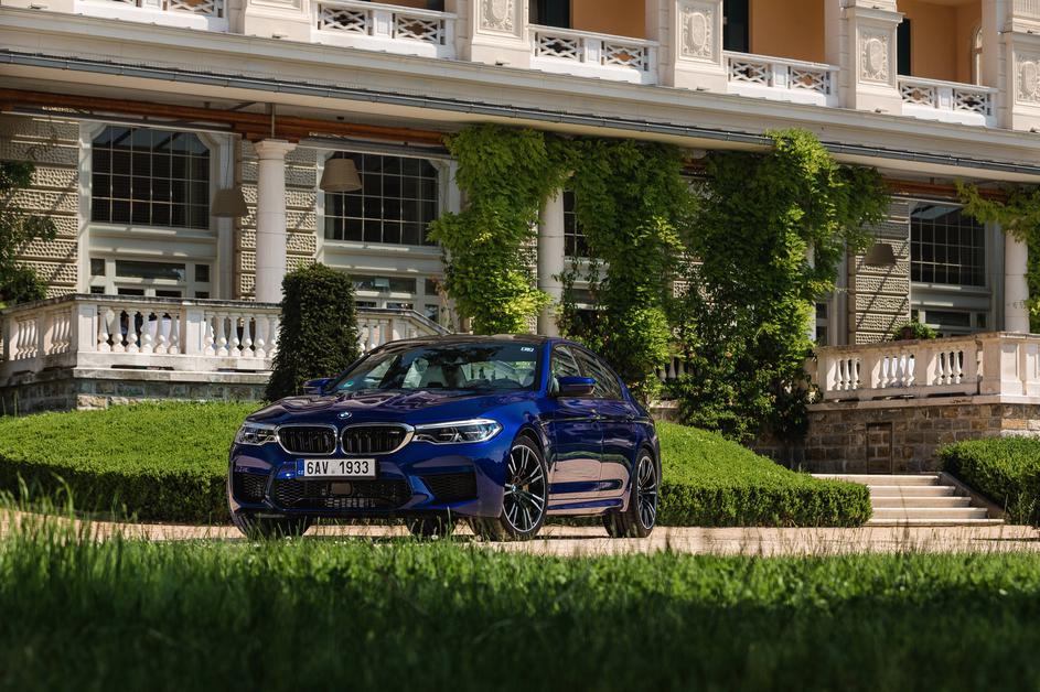 BMW M5