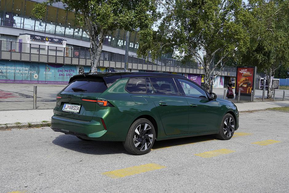 opel astra ST | Avtor: Matija_Janežič