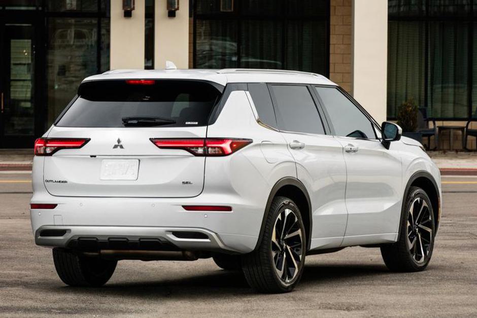 Mitsubishi outlander | Avtor: Mitsubishi