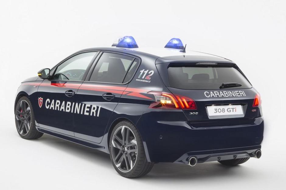 Peugeot 308 GTi | Avtor: Arma dei Carabinieri