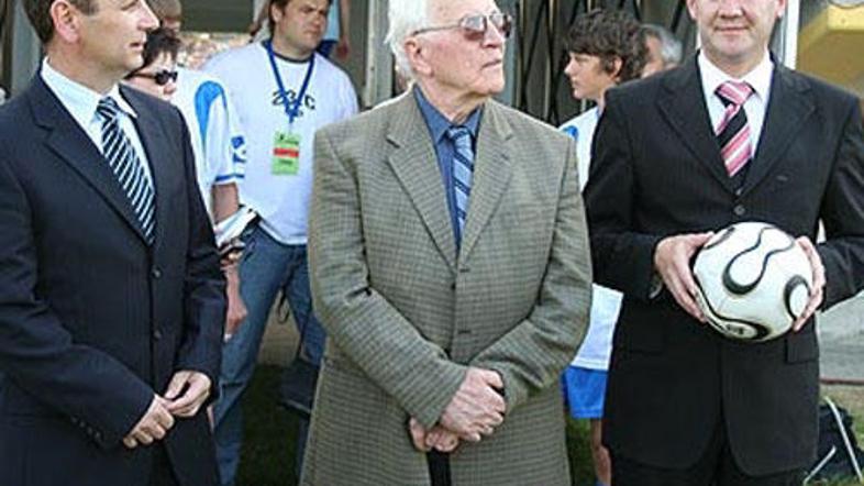 Mag. Anton Balažek, Jožef Gerenčer in predsednik NK Nafte mag. Mirko Horvat (skr