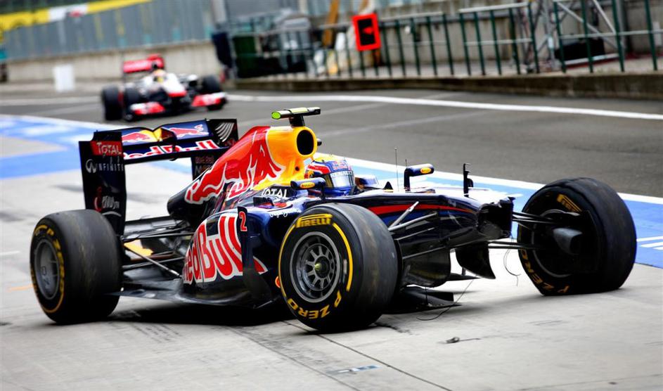 formula hungaroring trening 2011 mark webber red bull razbit