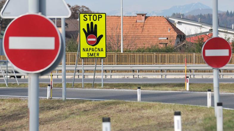 Vožnja v napačni smeri