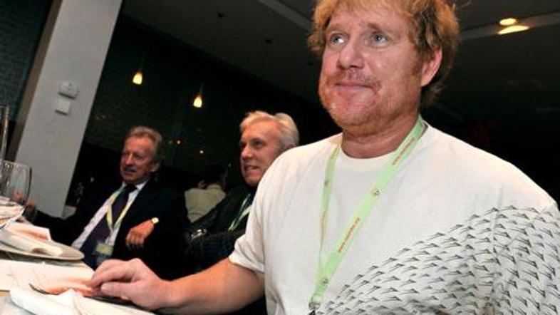 Hribar se je ponudil, da bi delal TV oddajo zastonj, a mu RTV tega ne more omogo